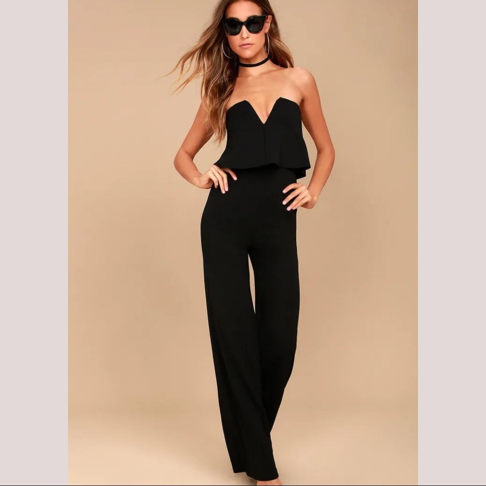 Lulu’s strapless jumpsuit